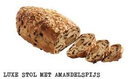 Roomboter Paasstol met Amandelspijs